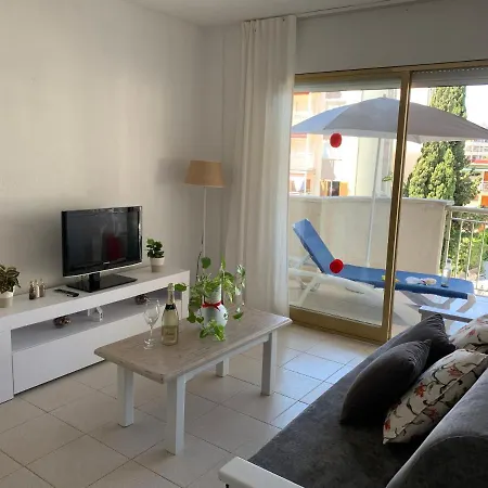 A 5 Min De La Playa En Apartment