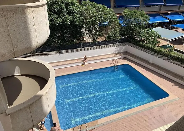 A 5 Min De La Playa En سالو